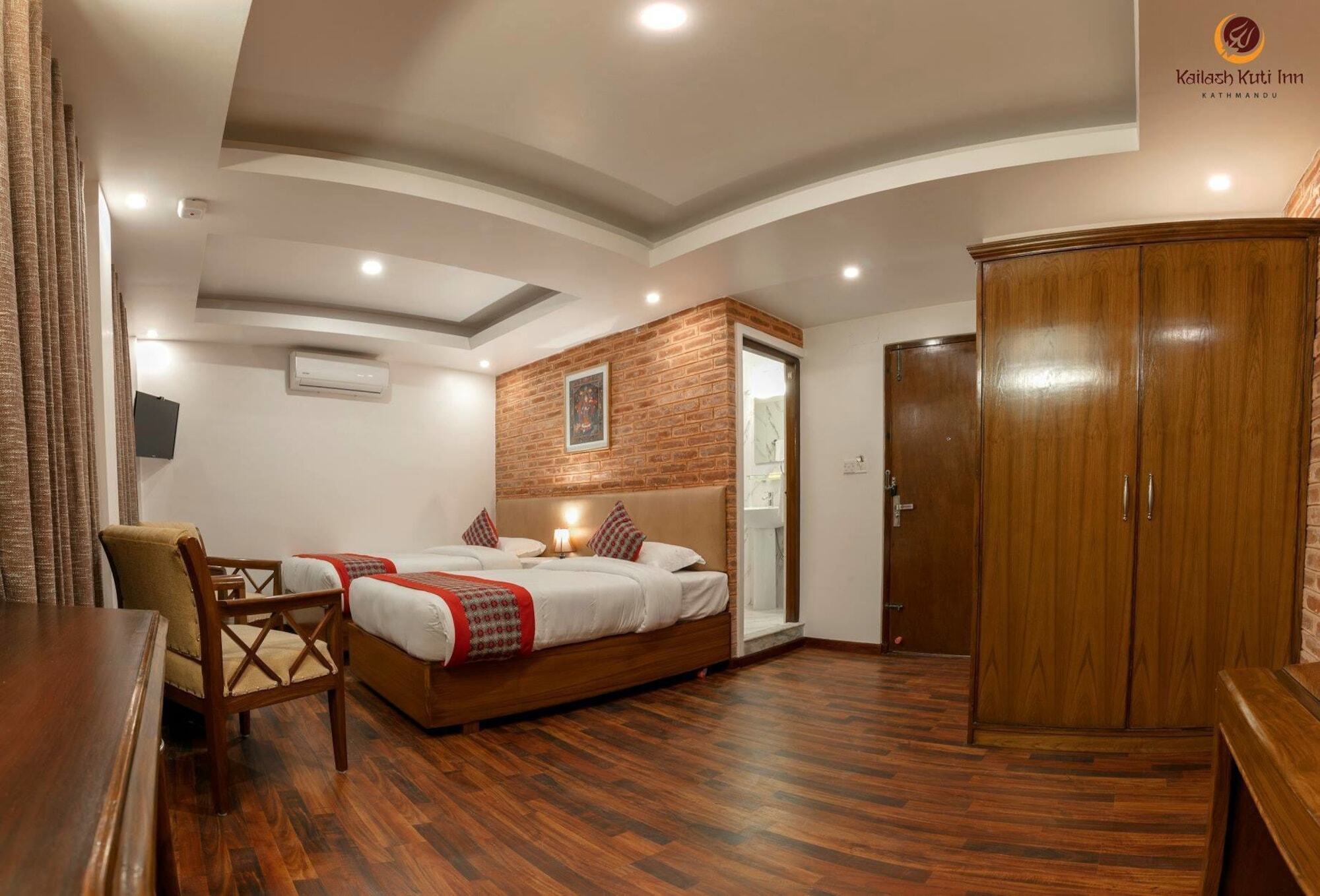 Kailash Kuti Inn Katmandou Extérieur photo